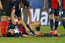 Ibrahimović poškodovan ob prvi zmagi PSG, Brandao s čelnim udarcem Motti zlomil nos