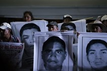 Mehiški župan obtožen ukaza napada na pogrešane študente 