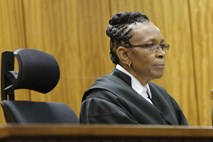 “Streljal je z namenom”: Tožilstvo se bo pritožilo na sodbo Oscarja Pistoriusa 