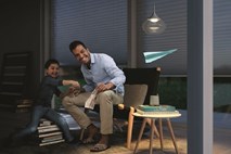 Oglasno sporočilo: Toplo in sproščeno vzdušje v domu z visečimi svetili Philips  