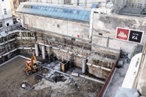 Ljubljanska občina izgubila potrpljenje z Zilom pri gradnji Kozolca II