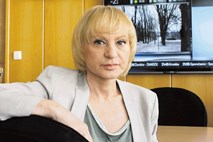 Jesen na TV Slovenija: Kdo bo koga odpustil – delavci direktorico Ljerko Bizilj ali ona delavce?
