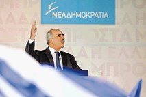Grki izbirajo med strankama, ki sta podprli težke varčevalne ukrepe EU