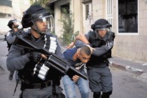 Zaostrovanja v okupirani Palestini: Tretja intifada na Netanjahujevem in Abasovem pragu