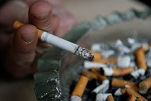 Rak pljuč je v 80 odstotkih posledica kajenja