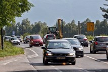 Obvoza do Hrvaške po preozkih cestah lokalni prebivalci ne bodo dovolili 
