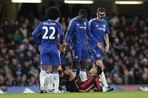 Chelsea izgubil tudi proti malčku Bournemouthu; Mourinho ne želi govoriti o boju za obstanek