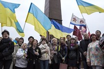 Začel je veljati pridružitveni sporazum EU z Ukrajino ki je to državo pahnil čez prag državljanske vojne