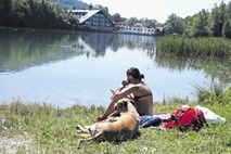 Preddvorsko jezero še brezplačno za veslače