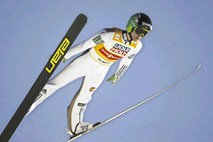 Peter Prevc že ob prvem obisku Almatyja zablestel z rekordom skakalnice