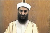 Osama bin Laden tudi mrtev buri duhove z dokumenti iz zadnjega skrivališča