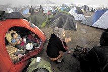 Ervin Hladnik - Milharčič iz Gevgelije - Idomenija: EU v begunskem taborišču nima pisarne