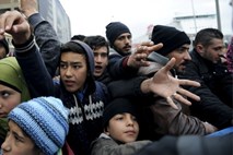 Cerar: balkanske migracijske poti ni več