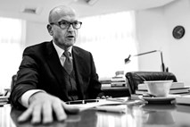 Boštjan Jazbec, guverner Banke Slovenije: V bankah težave povzroča politika, ne ekonomija