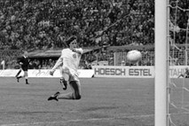 Umrl Johan Cruyff, človek, ki je preobrazil nogomet