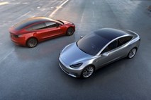 Tesla 3: Elon Musk predstavil  električni avtomobil »za množice«