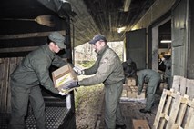 Skladiščnik Slovenske vojske  iztožil 7000 evrov dodatka za stalno pripravljenost 