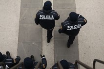 Škofjeloškima policistoma, vpletenima v afero Koprivnikar, »pogojna kazen«