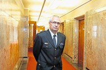 Na čelu Slovenske vojske se napoveduje zamenjava