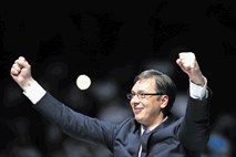 Prepričljiva zmaga Srbske napredne stranke premierja Vučiča, Šešljevi radikalci tudi v parlamentu