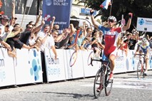 Pred današnjim začetkom kolesarske dirke Po Italiji: Mohorič bo ekipi podrejen kot vodonosec