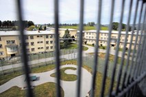 Tujci v slovenskih in Slovenci v tujih zaporih – ni jih tako malo