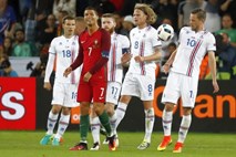Ronaldo po bledem nastopu in spodrsljaju Portugalcev zasmehoval Islandce