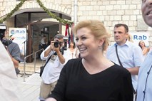 Tudi hrvaška predsednica Grabar-Kitarovićeva za predčasne volitve