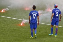 Hrvaška po poškodbi Modrića in divjanju navijačev povsem razpadla