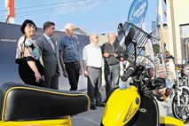 Legendarni tori: Poštarji se vozijo na slovenskih mopedih