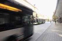 Brez plačila na mestnih avtobusih: za sodno takso več kot za kazen