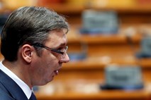 Vučić po treh mesecih in pol sestavil srbsko vlado