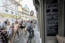 Turisti v Ljubljani pustijo največ denarja pri hotelirjih in gostincih