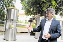 Edinstvena pivska fontana: V vrček za šest evrov pol litra piva 