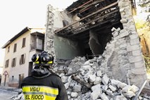 Italija se trese, o žrtvah ne poročajo