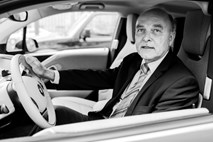 Klaus Riedel, nemški veleposlanik v Sloveniji: Diplomatski avto je priložnost za varovanje okolja 