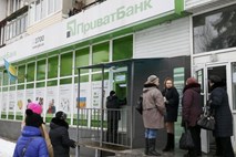 EU podprla »pogumno« odločitev za nacionalizacijo največje zasebne banke v Ukrajini