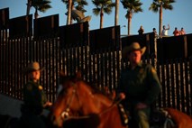 Mehika: Trumpovega zidu ne bomo plačali