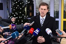 Cerar: Mednarodno pravo Slovenije ne more zavezati k nemogočemu