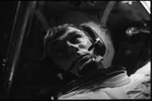 Umrl zadnji astronavt, ki je hodil po Luni, Gene Cernan