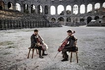 2Cellos razprodala koncerta v Stožicah