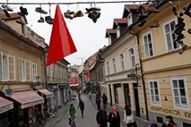 V centru Ljubljane sredi belega dne rop kioska 