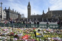 Londonski napadalec Khalid Masood naj bi deloval povsem sam