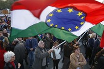 EU postavlja Madžarske zakone pod povečevalo