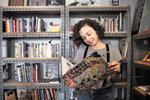 Intervju z Ajo Sredanović, ljubiteljico stripov: strip je obraz  družbe