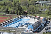 Janković spet obljubil pokriti olimpijski bazen na Iliriji