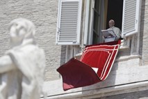 Papež imenoval pet novih kardinalov
