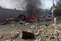 Pokol in razdejanje v diplomatski četrti Kabula