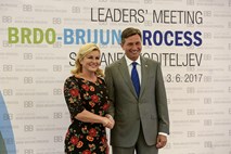 Slovenija in Hrvaška glede arbitraže nespremenjeno: Pahor – kompromis možen glede uveljavitve sporazuma