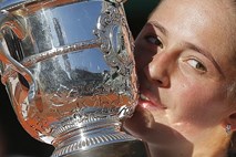 Roland Garros osvojila 20-letna Jelena Ostapenko